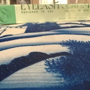 Eyelash Serum Grows longer lashes NEW